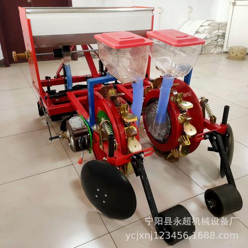 从播种到加工 小四轮拖拉机配套机械全解析